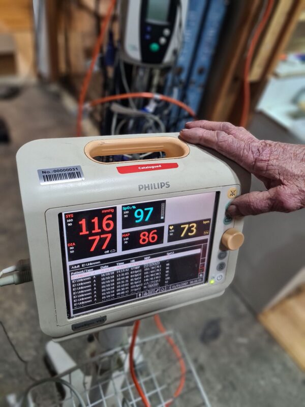 Patient monitor Philips Suresigns VS3
