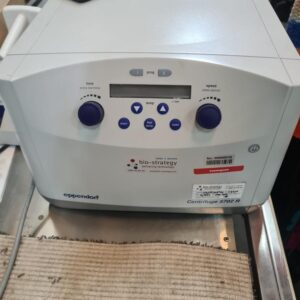 Eppendorf Centrifuge 5702R