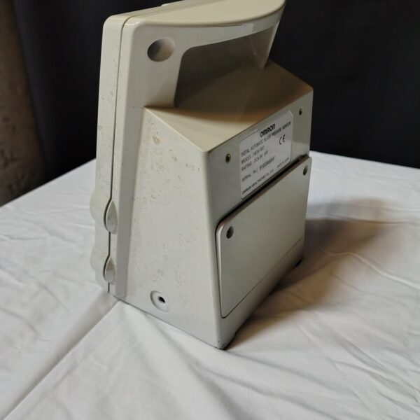 Omron Digital Blood Pressure Monitor - Image 4