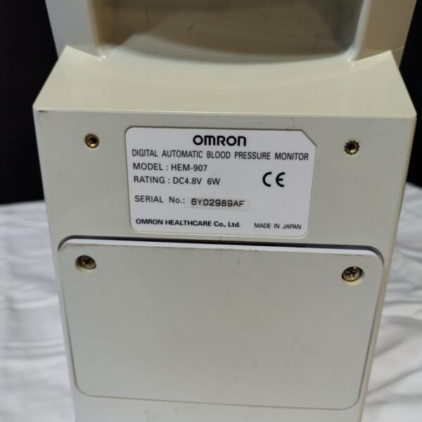 Omron Digital Blood Pressure Monitor - Image 3